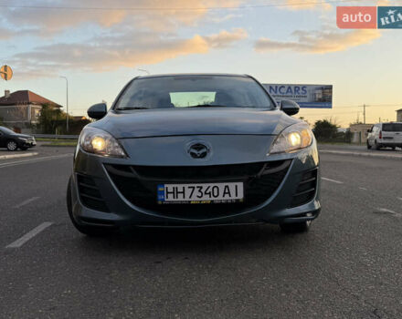 Синий Мазда 3, объемом двигателя 2 л и пробегом 111 тыс. км за 5600 $, фото 7 на Automoto.ua