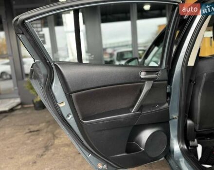 Синій Мазда 3, об'ємом двигуна 2 л та пробігом 220 тис. км за 7599 $, фото 22 на Automoto.ua