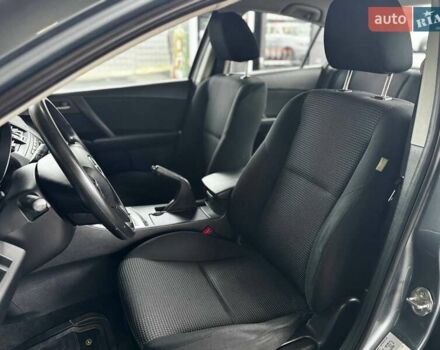 Синій Мазда 3, об'ємом двигуна 2 л та пробігом 220 тис. км за 7599 $, фото 18 на Automoto.ua