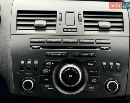 Синий Мазда 3, объемом двигателя 2 л и пробегом 245 тыс. км за 8740 $, фото 26 на Automoto.ua
