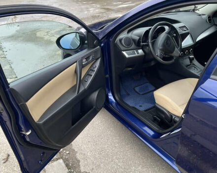Синий Мазда 3, объемом двигателя 2 л и пробегом 212 тыс. км за 7500 $, фото 6 на Automoto.ua