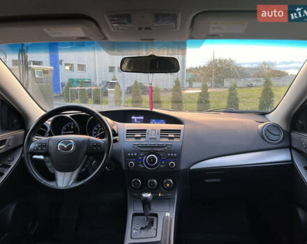 Синій Мазда 3, об'ємом двигуна 2 л та пробігом 180 тис. км за 7800 $, фото 45 на Automoto.ua