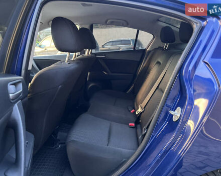 Синій Мазда 3, об'ємом двигуна 2 л та пробігом 180 тис. км за 7800 $, фото 35 на Automoto.ua