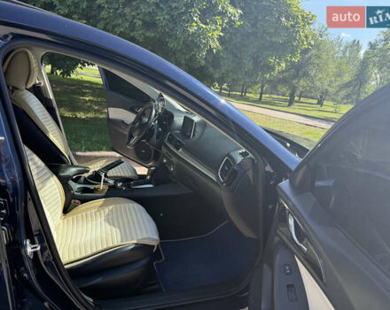 Синий Мазда 3, объемом двигателя 2.49 л и пробегом 191 тыс. км за 11999 $, фото 7 на Automoto.ua