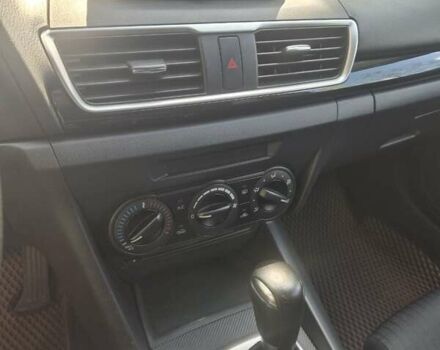 Синий Мазда 3, объемом двигателя 2 л и пробегом 150 тыс. км за 9500 $, фото 9 на Automoto.ua