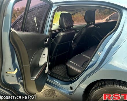 Синий Мазда 3, объемом двигателя 2 л и пробегом 149 тыс. км за 10500 $, фото 4 на Automoto.ua