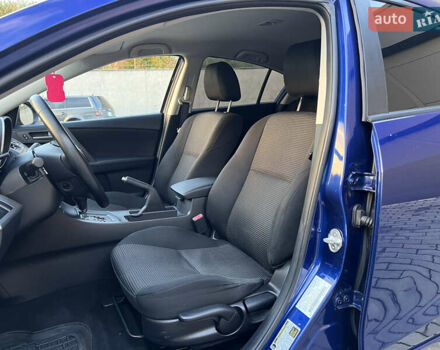 Синій Мазда 3, об'ємом двигуна 2 л та пробігом 180 тис. км за 7800 $, фото 22 на Automoto.ua