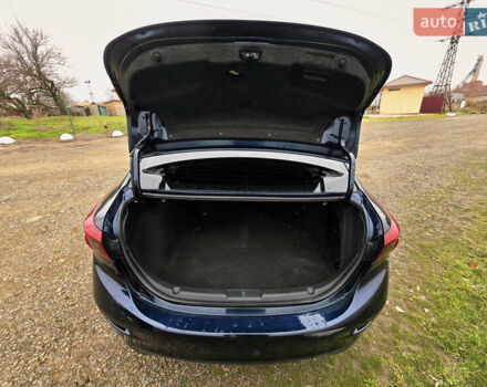 Синий Мазда 3, объемом двигателя 2.5 л и пробегом 191 тыс. км за 11700 $, фото 8 на Automoto.ua