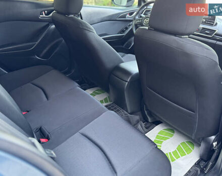 Синій Мазда 3, об'ємом двигуна 2 л та пробігом 136 тис. км за 8800 $, фото 8 на Automoto.ua
