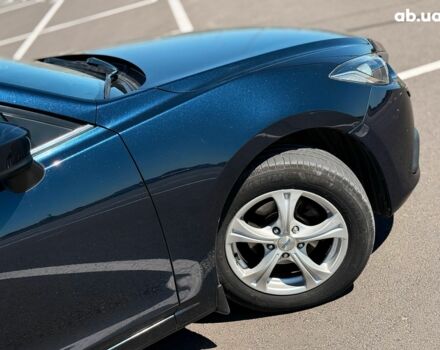 Синій Мазда 3, об'ємом двигуна 1.6 л та пробігом 141 тис. км за 9990 $, фото 9 на Automoto.ua