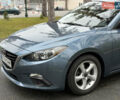 Синий Мазда 3, объемом двигателя 2 л и пробегом 140 тыс. км за 9999 $, фото 2 на Automoto.ua