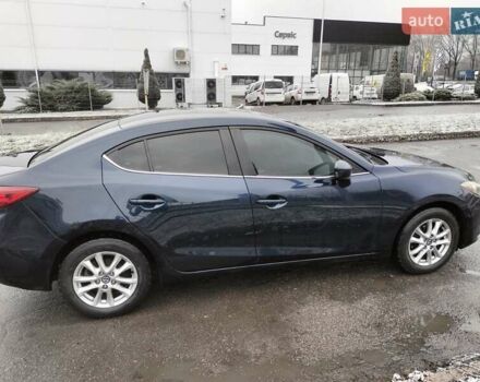 Синий Мазда 3, объемом двигателя 2 л и пробегом 130 тыс. км за 10500 $, фото 2 на Automoto.ua