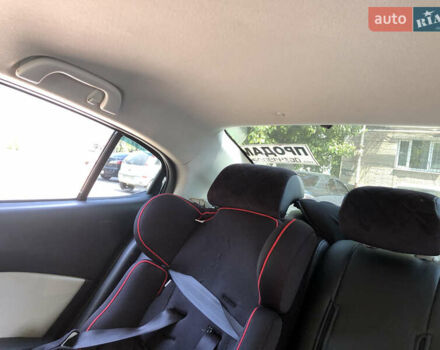 Синий Мазда 3, объемом двигателя 2 л и пробегом 207 тыс. км за 10250 $, фото 22 на Automoto.ua