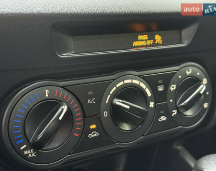 Синій Мазда 3, об'ємом двигуна 2 л та пробігом 140 тис. км за 9800 $, фото 13 на Automoto.ua