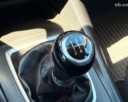 Синій Мазда 3, об'ємом двигуна 1.6 л та пробігом 141 тис. км за 9990 $, фото 12 на Automoto.ua