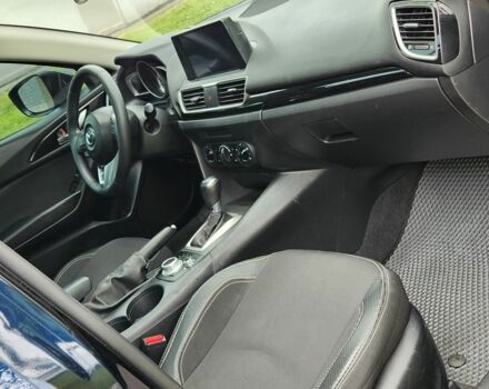 Синий Мазда 3, объемом двигателя 0 л и пробегом 252 тыс. км за 8800 $, фото 7 на Automoto.ua