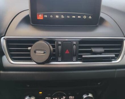 Синій Мазда 3, об'ємом двигуна 1.5 л та пробігом 132 тис. км за 12450 $, фото 12 на Automoto.ua