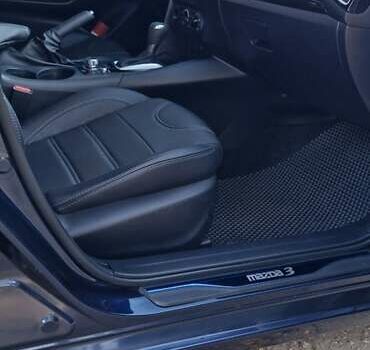 Синий Мазда 3, объемом двигателя 2 л и пробегом 165 тыс. км за 12500 $, фото 16 на Automoto.ua