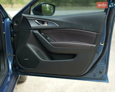 Синій Мазда 3, об'ємом двигуна 2.49 л та пробігом 184 тис. км за 11700 $, фото 14 на Automoto.ua