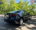 Синий Мазда 3, объемом двигателя 2 л и пробегом 137 тыс. км за 8800 $, фото 3 на Automoto.ua