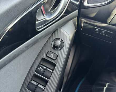 Синий Мазда 3, объемом двигателя 1.5 л и пробегом 187 тыс. км за 12000 $, фото 10 на Automoto.ua