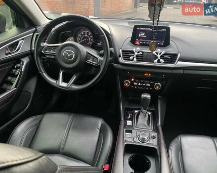 Мазда 3 2017 в Киеве на Automoto.ua Синий Мазда 3, объемом двигателя 2 л и пробегом 190 тыс. км за 13000 $, фото 4 на Automoto.ua