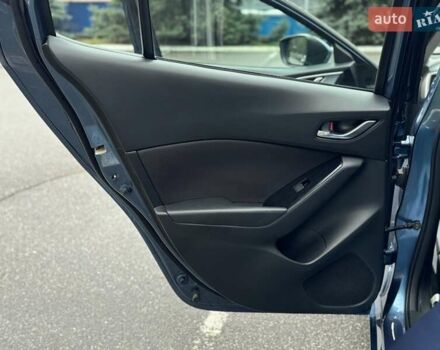 Синий Мазда 3, объемом двигателя 1.5 л и пробегом 60 тыс. км за 15200 $, фото 44 на Automoto.ua