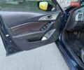 Синий Мазда 3, объемом двигателя 2 л и пробегом 140 тыс. км за 12000 $, фото 5 на Automoto.ua