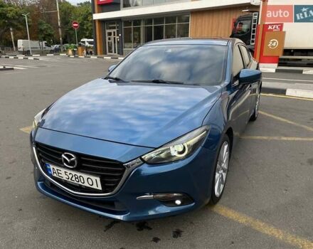 Мазда 3 2017 в Киеве на Automoto.ua Синий Мазда 3, объемом двигателя 2 л и пробегом 190 тыс. км за 13000 $, фото 1 на Automoto.ua