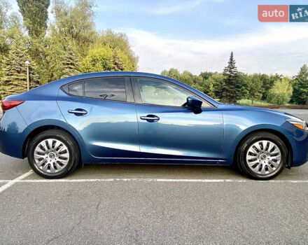 Синий Мазда 3, объемом двигателя 2 л и пробегом 144 тыс. км за 11900 $, фото 3 на Automoto.ua