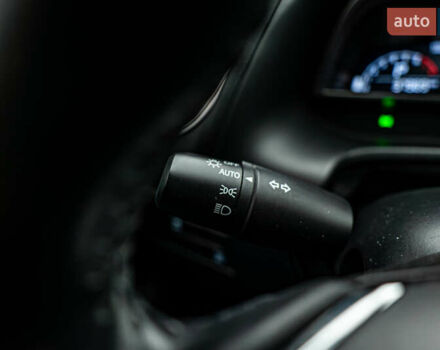 Синий Мазда 3, объемом двигателя 2.5 л и пробегом 38 тыс. км за 14597 $, фото 15 на Automoto.ua