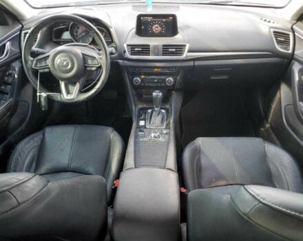 Синий Мазда 3, объемом двигателя 0 л и пробегом 52 тыс. км за 2000 $, фото 7 на Automoto.ua