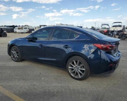 Синий Мазда 3, объемом двигателя 0 л и пробегом 52 тыс. км за 2000 $, фото 1 на Automoto.ua