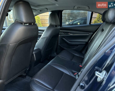 Мазда 3 2019 в Львове на Automoto.ua Синий Мазда 3, объемом двигателя 2.49 л и пробегом 81 тыс. км за 17500 $, фото 46 на Automoto.ua