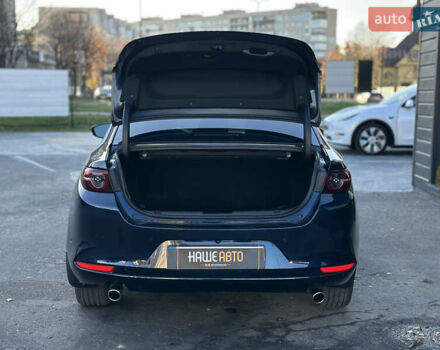 Мазда 3 2019 в Львове на Automoto.ua Синий Мазда 3, объемом двигателя 2.49 л и пробегом 81 тыс. км за 17500 $, фото 15 на Automoto.ua
