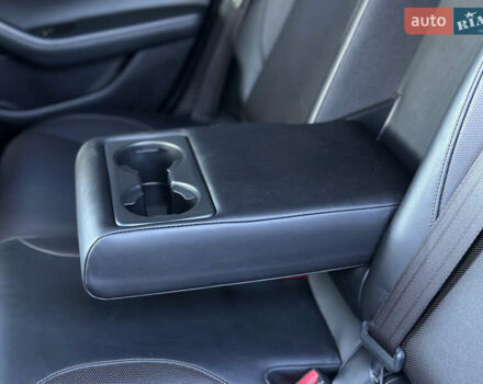 Мазда 3 2019 в Львове на Automoto.ua Синий Мазда 3, объемом двигателя 2.49 л и пробегом 81 тыс. км за 17500 $, фото 48 на Automoto.ua