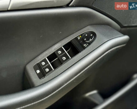 Синій Мазда 3, об'ємом двигуна 2.49 л та пробігом 47 тис. км за 16900 $, фото 35 на Automoto.ua