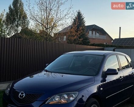 Синий Мазда 3, объемом двигателя 1.6 л и пробегом 312 тыс. км за 3900 $, фото 1 на Automoto.ua
