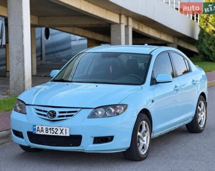 Синий Мазда 3, объемом двигателя 1.6 л и пробегом 350 тыс. км за 3499 $, фото 1 на Automoto.ua