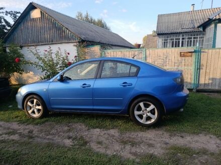 Синий Мазда 3, объемом двигателя 1.6 л и пробегом 350 тыс. км за 3515 $, фото 1 на Automoto.ua