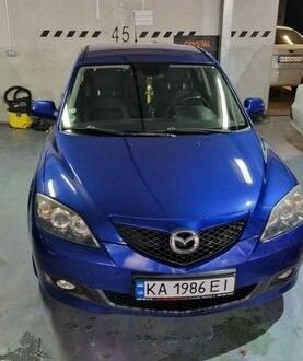 Синий Мазда 3, объемом двигателя 1.6 л и пробегом 245 тыс. км за 4800 $, фото 1 на Automoto.ua