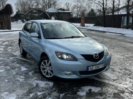 Синий Мазда 3, объемом двигателя 1.6 л и пробегом 200 тыс. км за 5200 $, фото 1 на Automoto.ua