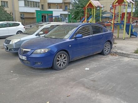 Синий Мазда 3, объемом двигателя 1.6 л и пробегом 300 тыс. км за 3299 $, фото 1 на Automoto.ua