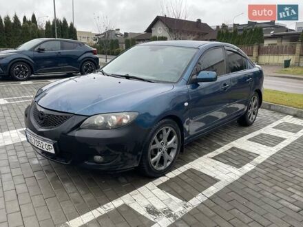 Синий Мазда 3, объемом двигателя 1.6 л и пробегом 276 тыс. км за 3800 $, фото 1 на Automoto.ua