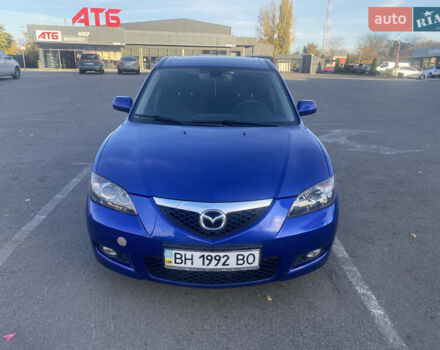 Синий Мазда 3, объемом двигателя 1.6 л и пробегом 197 тыс. км за 5500 $, фото 1 на Automoto.ua