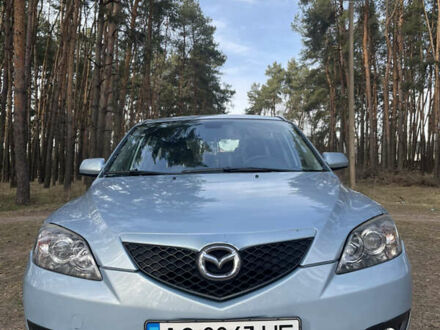 Синий Мазда 3, объемом двигателя 1.6 л и пробегом 227 тыс. км за 5400 $, фото 1 на Automoto.ua