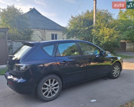 Синий Мазда 3, объемом двигателя 1.6 л и пробегом 227 тыс. км за 5500 $, фото 1 на Automoto.ua