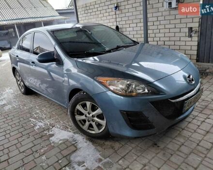 Синий Мазда 3, объемом двигателя 2 л и пробегом 202 тыс. км за 7000 $, фото 1 на Automoto.ua