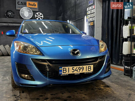 Синий Мазда 3, объемом двигателя 1.6 л и пробегом 162 тыс. км за 8500 $, фото 1 на Automoto.ua