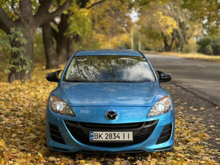 Мазда 3 2010 в Ровно на Automoto.ua Синий Мазда 3, объемом двигателя 1.6 л и пробегом 206 тыс. км за 7500 $, фото 1 на Automoto.ua